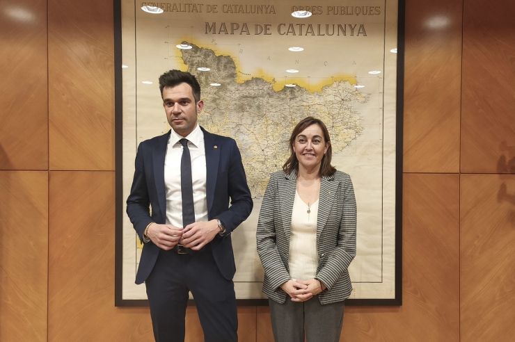 El secretari d’Estat de Transició Energètica, Transports i Mobilitat, David Forné, i la consellera de Territori, Habitatge, Transició Energètica i Portaveu de la Generalitat de Catalunya, Sílvia Paneque.